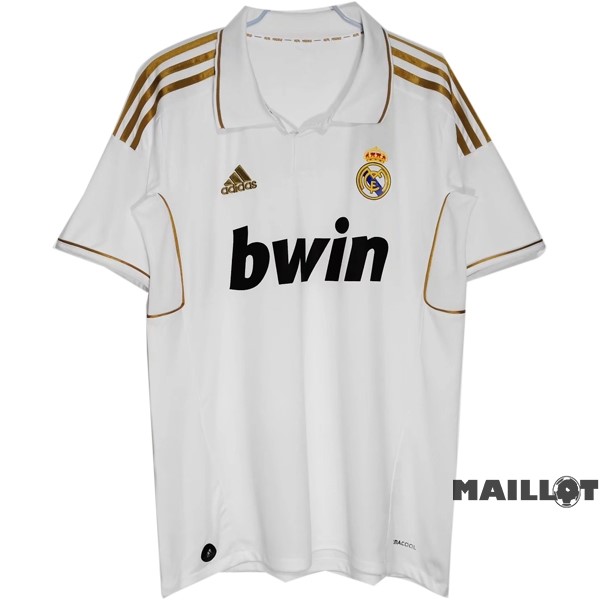Foot Maillot Pas Cher Domicile Maillot Real Madrid Retro 2011 2012 Blanc