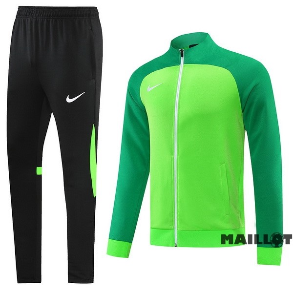 Foot Maillot Pas Cher Ensemble Complet Ropa Deportiva Con Cremallera Larga Nike 2022 2023 Noir II Vert