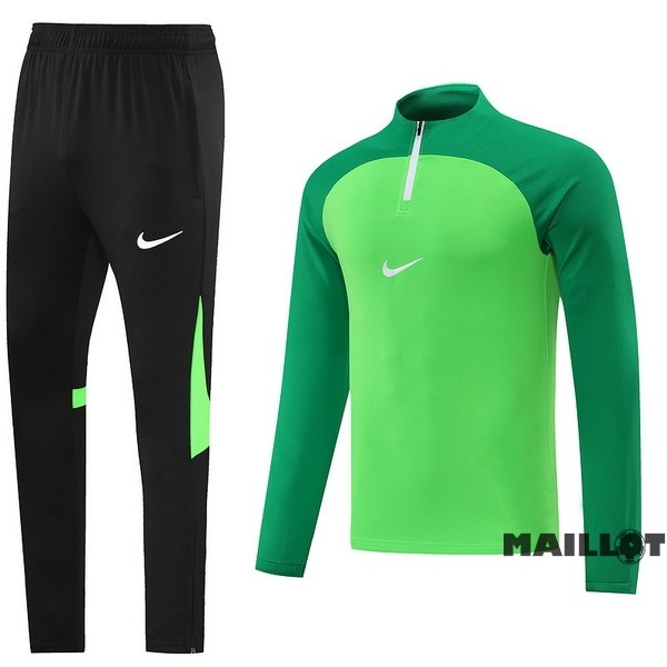 Foot Maillot Pas Cher Ensemble Complet Sudadera Entrainement Nike 2022 2023 Vert I Noir