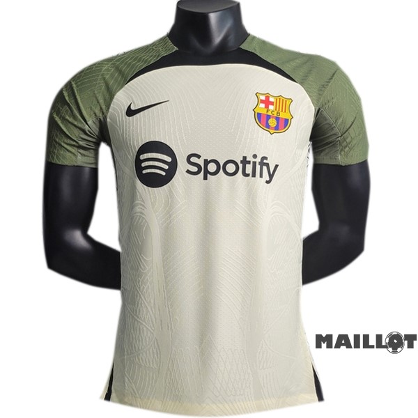 Foot Maillot Pas Cher Entrainement Joueurs Barcelona 2023 2024 Vert Jaune