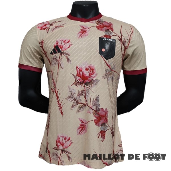 Foot Maillot Pas Cher Thailande Joueurs Spécial Maillot Japon 2023 Jaune Rouge