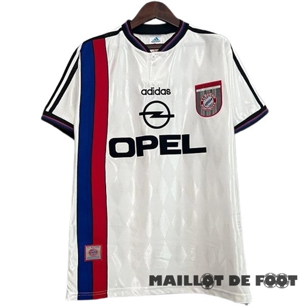 Foot Maillot Pas Cher Exterieur Maillot Bayern Múnich Retro 1996 1998